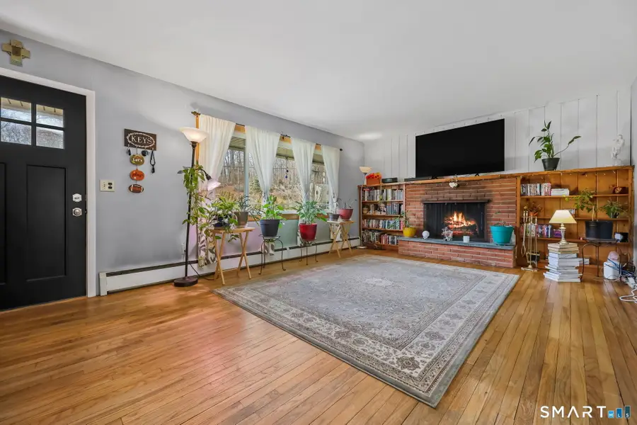 3 Mary Ann Drive, Danbury, CT 06811 - #3