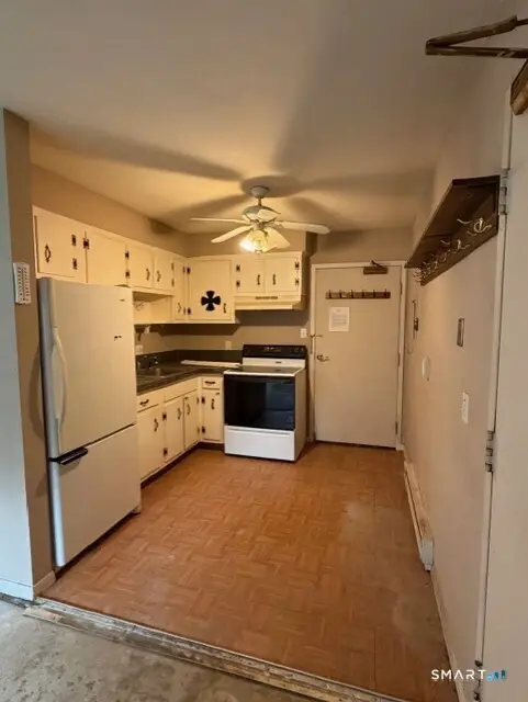 39 Briarwood Lane #A, Branford, CT 06405 - #2