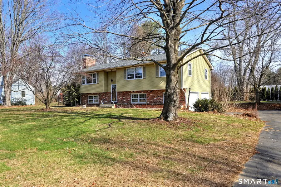 40 Church Street, Woodbury, CT 06798 - #2