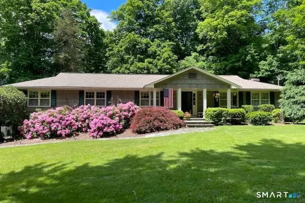 3 Hawthorne Hill Road, Newtown, CT 06470