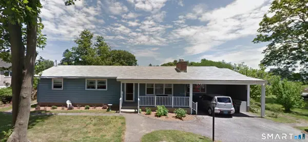 18 Old South Cv Road, Old Saybrook, CT 06475