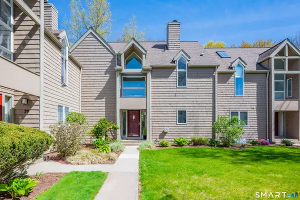 72 Timberwood Road #72, West Hartford, CT 06117