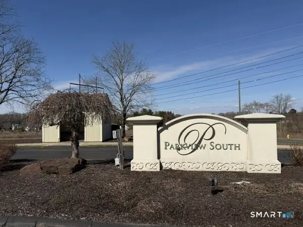 1004 Summer Hill Drive #1004, South Windsor, CT 06074