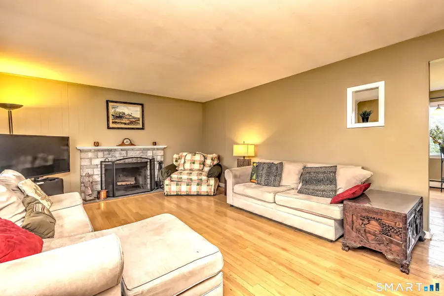 85 Maureen Street, Stratford, CT 06615 - #2