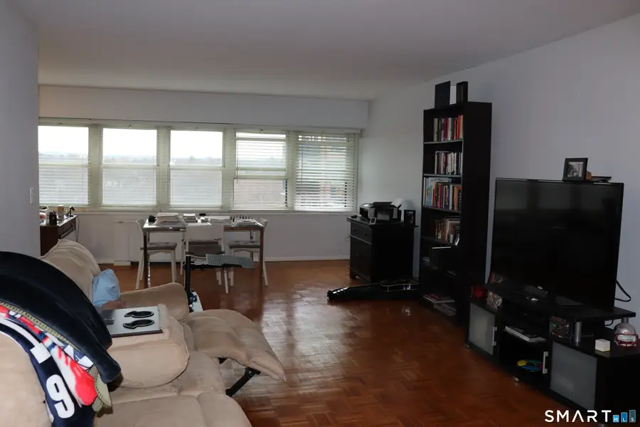 31 Woodland Street #9U, Hartford, CT 06105 - #2