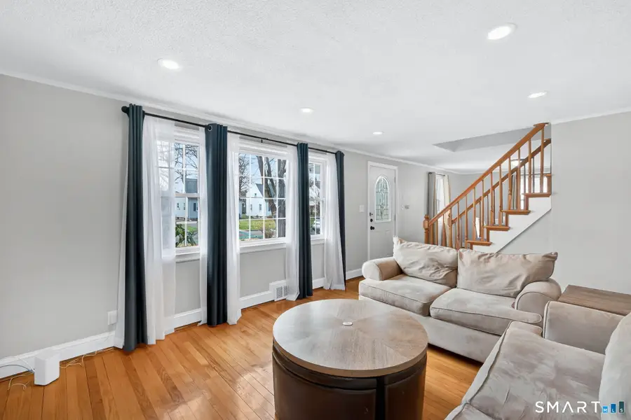 78 Edgemont Avenue, West Hartford, CT 06110 - #3