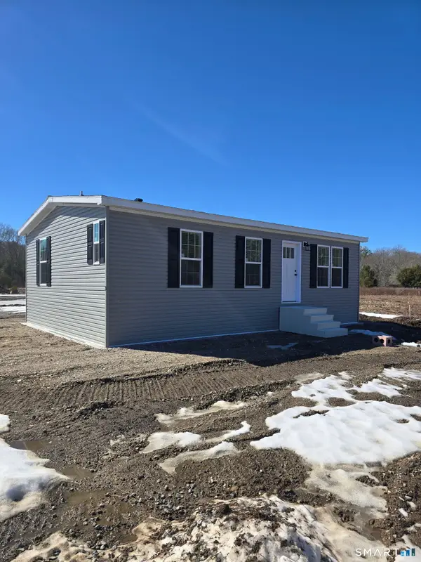 #10, 421 Norwich Westerly Road, North Stonington, CT 06359