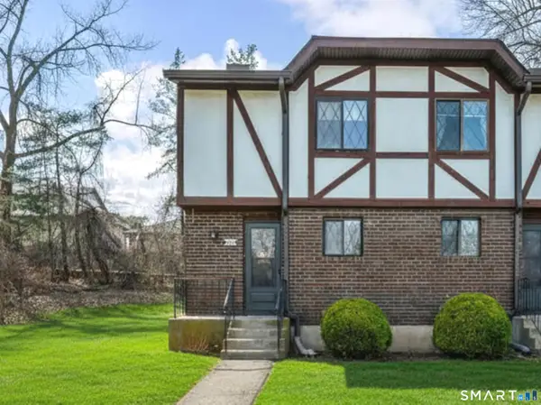 301 Cedar Hollow Drive #301, Rocky Hill, CT 06067