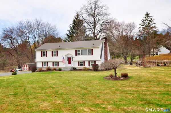 17 Jefferson Drive, New Milford, CT 06776