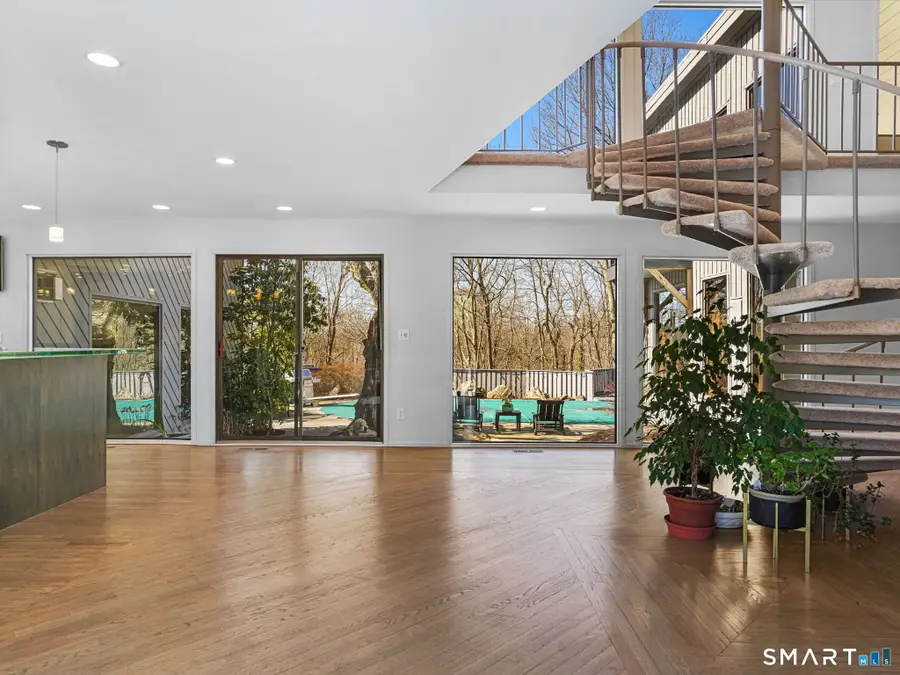 66 Dogwood Lane, Trumbull, CT 06611 - #3