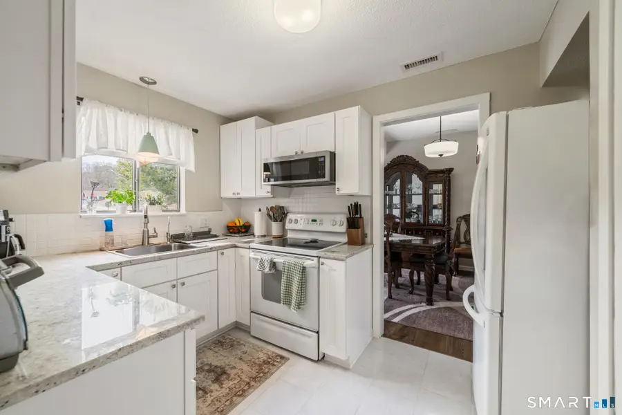 4 Heritage Village #A, Southbury, CT 06488 - #3