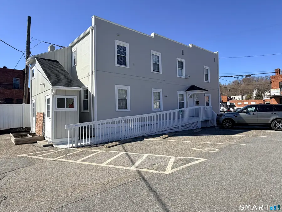 26 Elm Street, Winchester, CT 06098 - #3