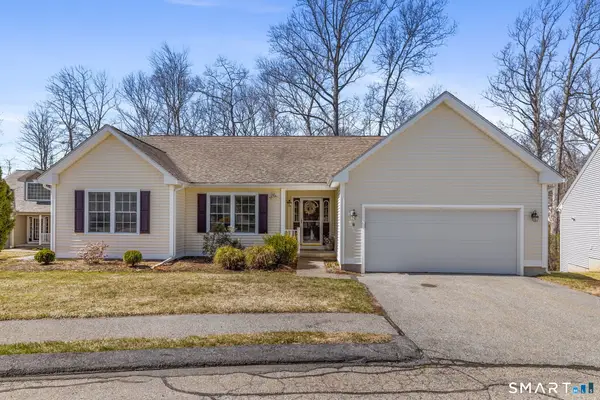 8 North Ridge #8, East Hampton, CT 06424