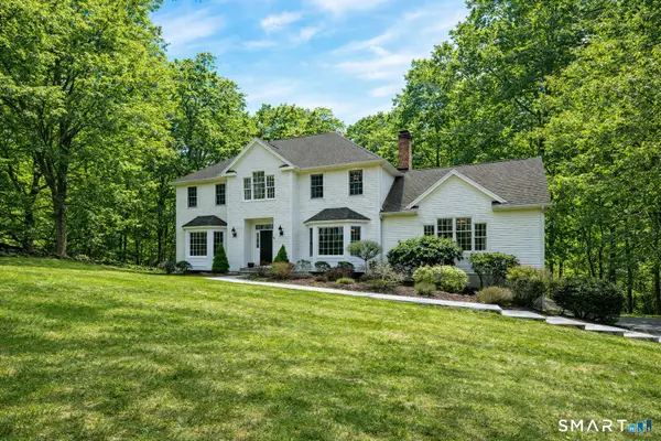 2 Eden Hill Road, Newtown, CT 06470