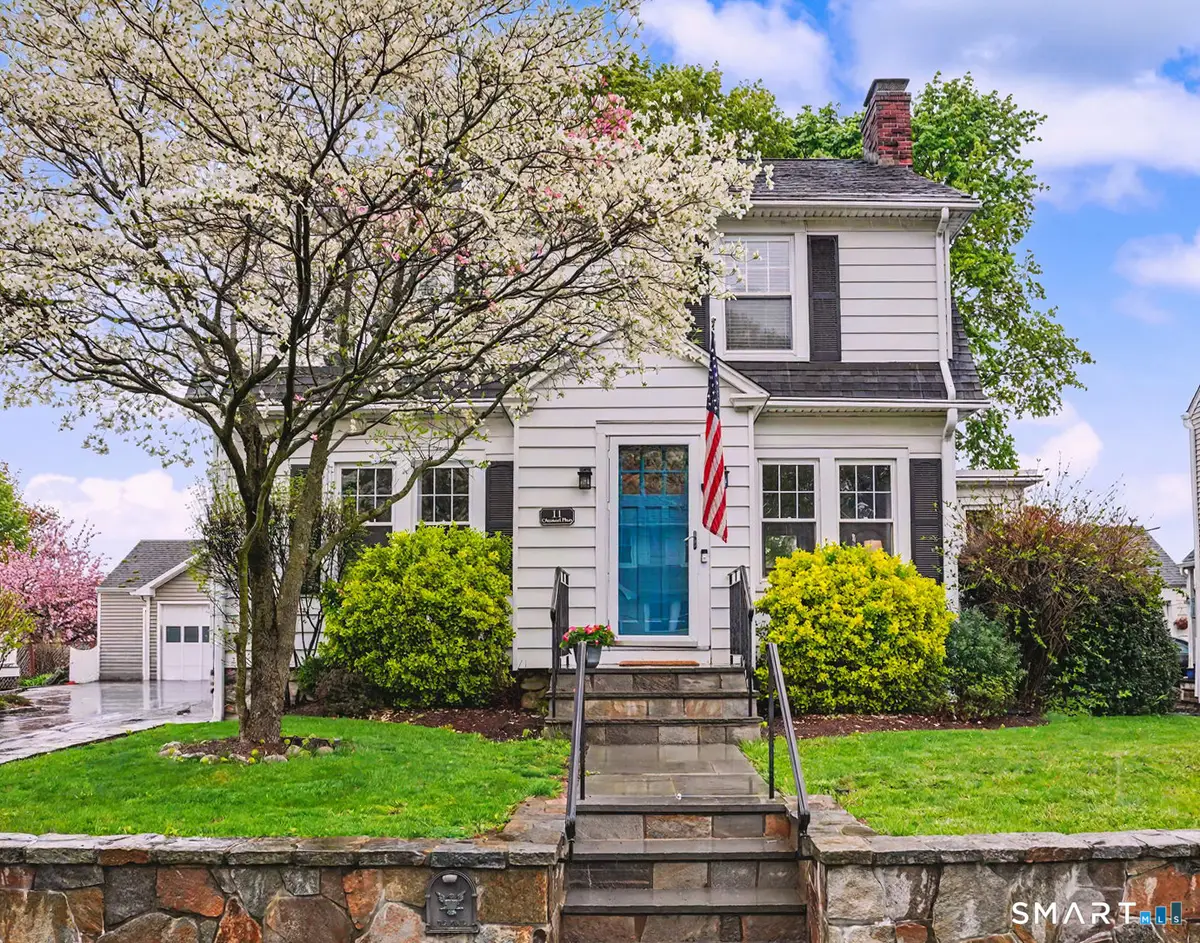 11 Olmstead Place, Norwalk, CT 06855 - #1