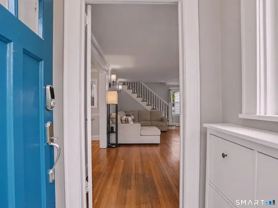 11 Olmstead Place, Norwalk, CT 06855 - #3