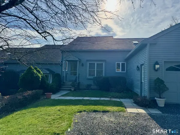 21 Juniper Meadow Road #21, Washington, CT 06794