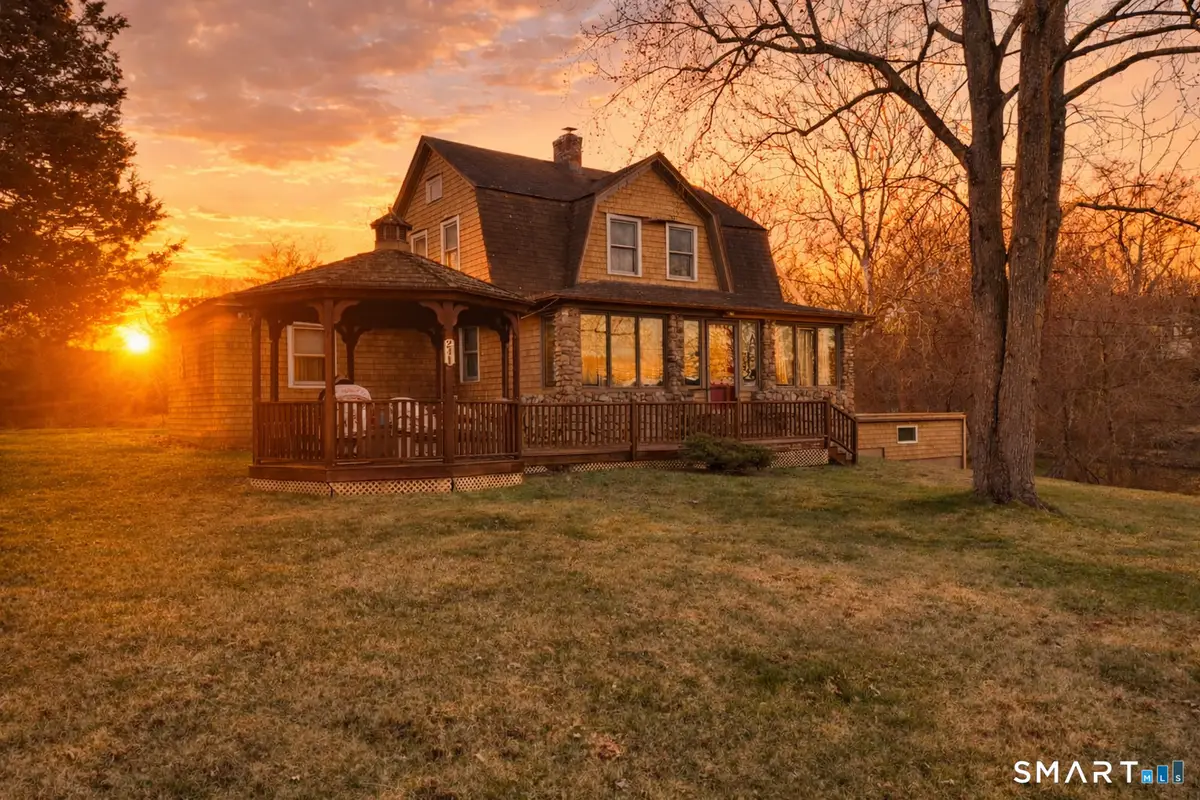 241 Niantic River Road, Waterford, CT 06385 - #1