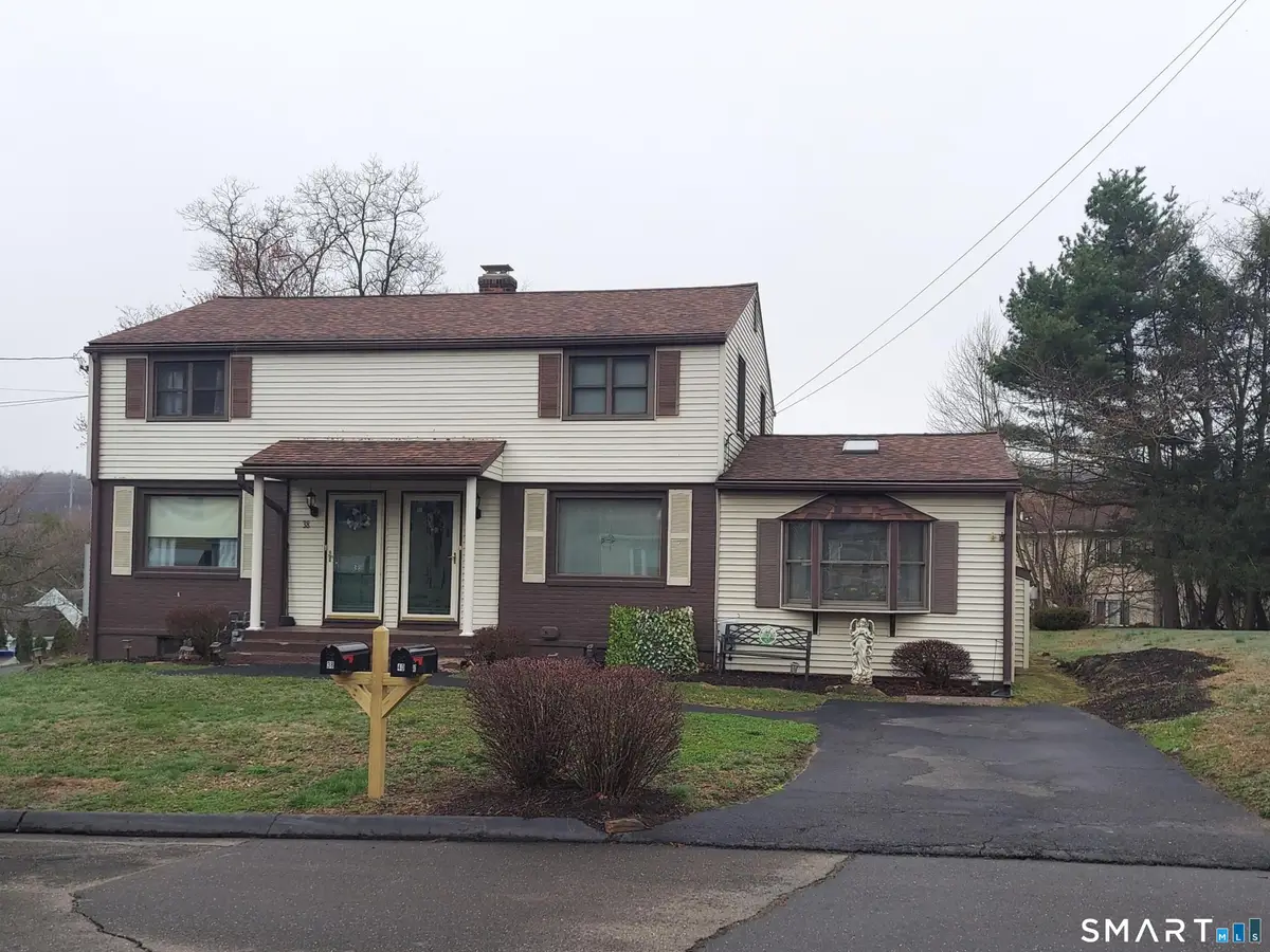 38-40 Lakeview Terrace, Derby, CT 06418 - #1