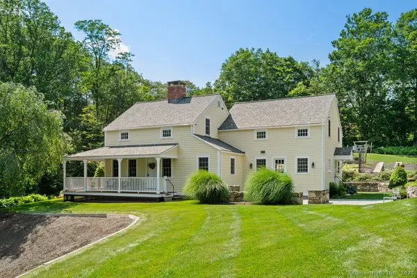 52 Aunt Park Lane, Newtown, CT 06470