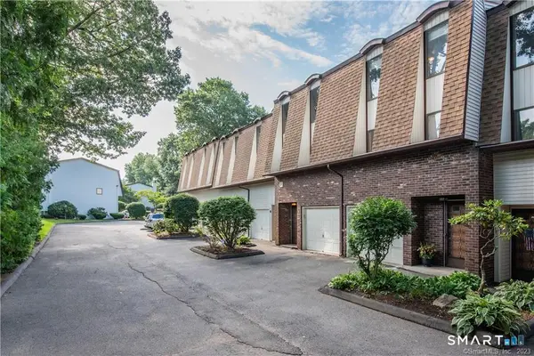 426 Farmington Avenue #F6, New Britain, CT 06053