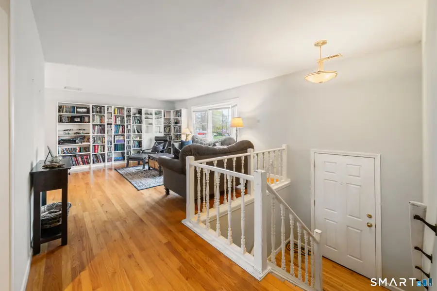 51 Sky View Circle, Hamden, CT 06514 - #2