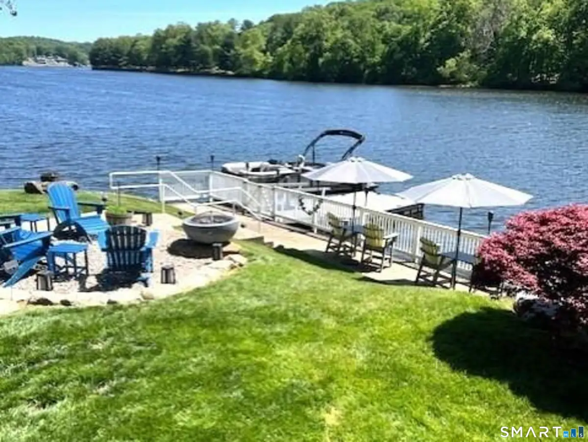 115 Roosevelt Drive, Seymour, CT 06483 - #1