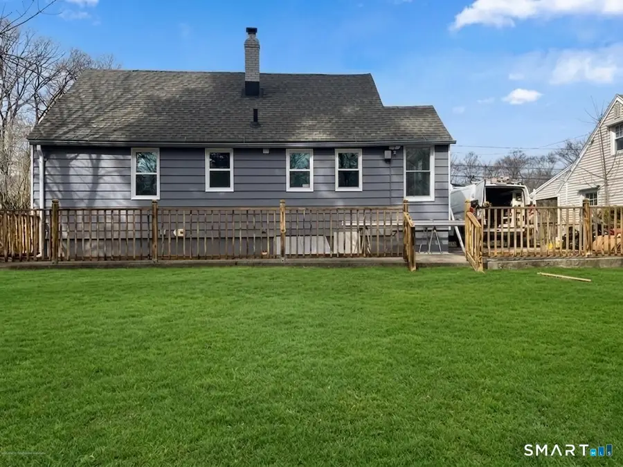 167 North Hoadley Street, Naugatuck, CT 06770 - #2