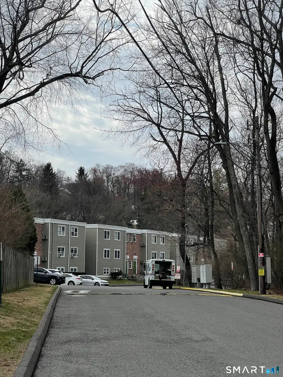 5 Woodside Avenue #F65, Danbury, CT 06810 - #3