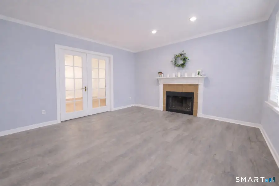 240 Tom Swamp Road, Hamden, CT 06518 - #3