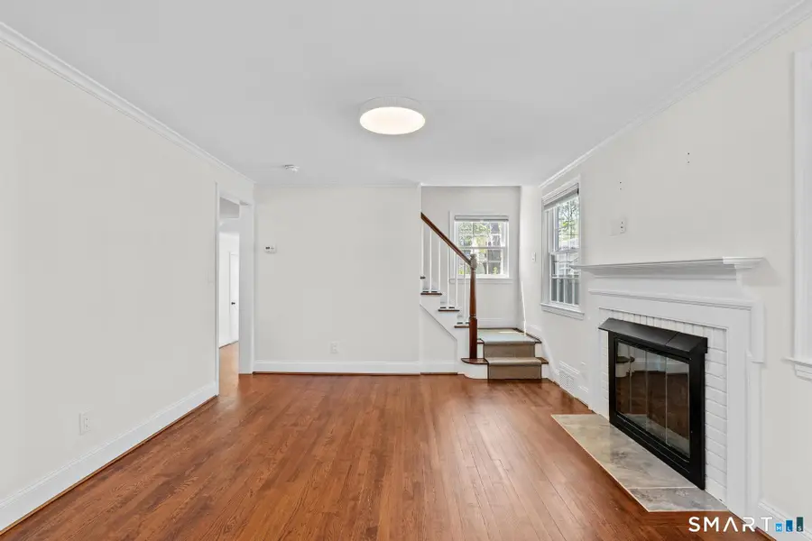 135 Edgemont Avenue, West Hartford, CT 06110 - #3