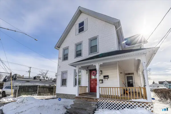 25 Westfield Avenue, Bridgeport, CT 06606