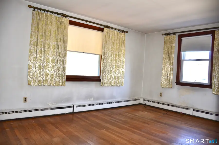 19 Hughes Street, East Haven, CT 06512 - #3