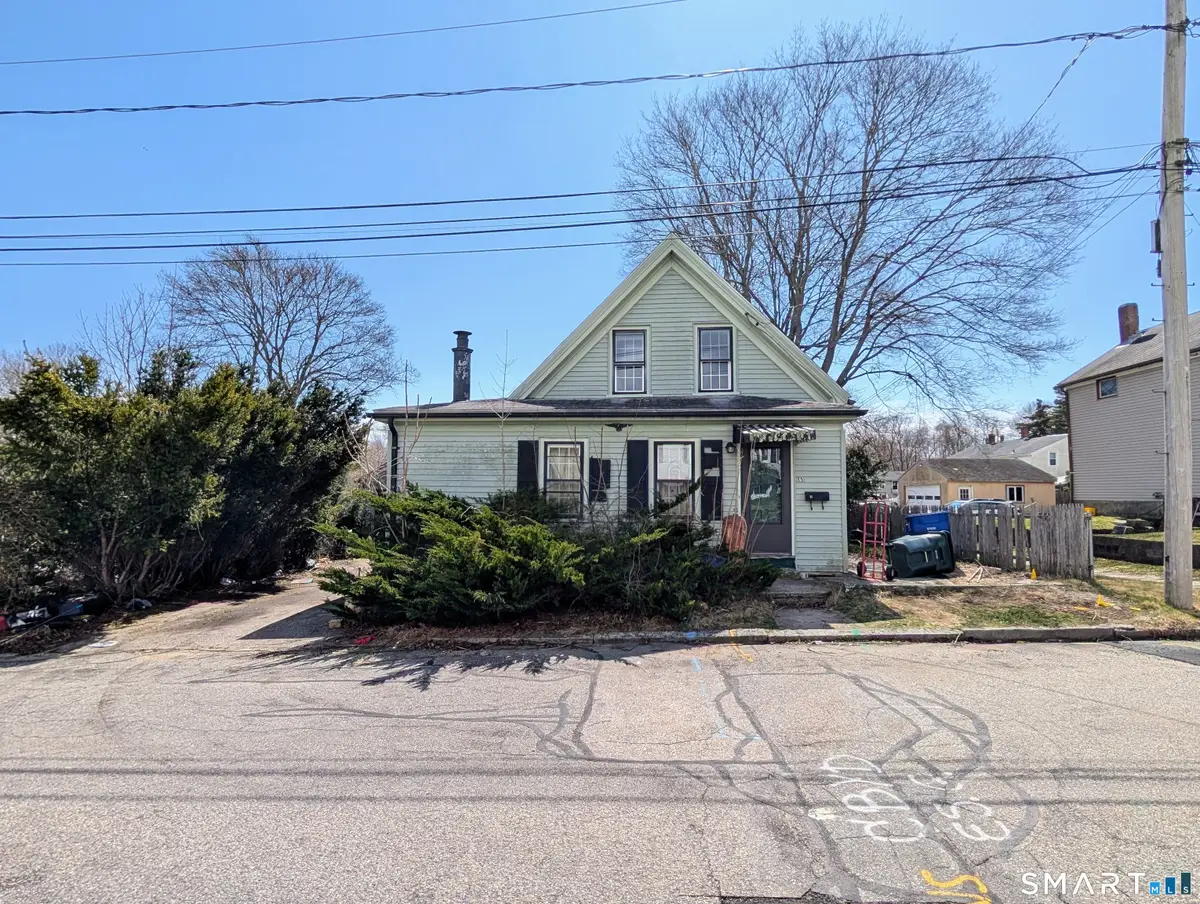 15 Walnut Street, Pawcatuck, CT 06379 - #1