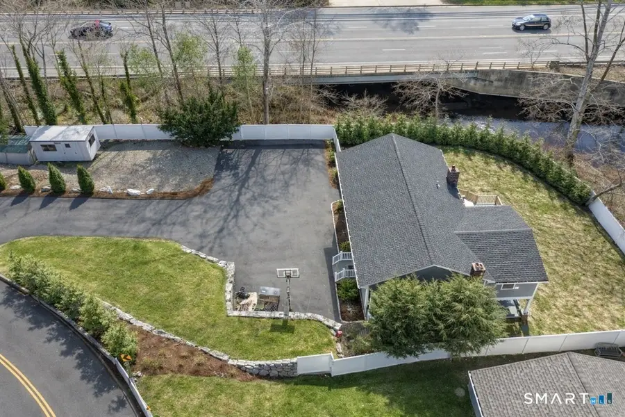 26 Three Lakes Drive, Stamford, CT 06902 - #2