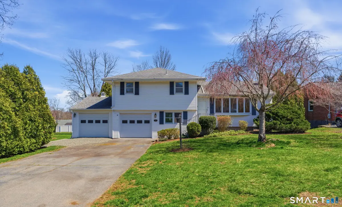 124 Midwell Road, Wethersfield, CT 06109 - #1