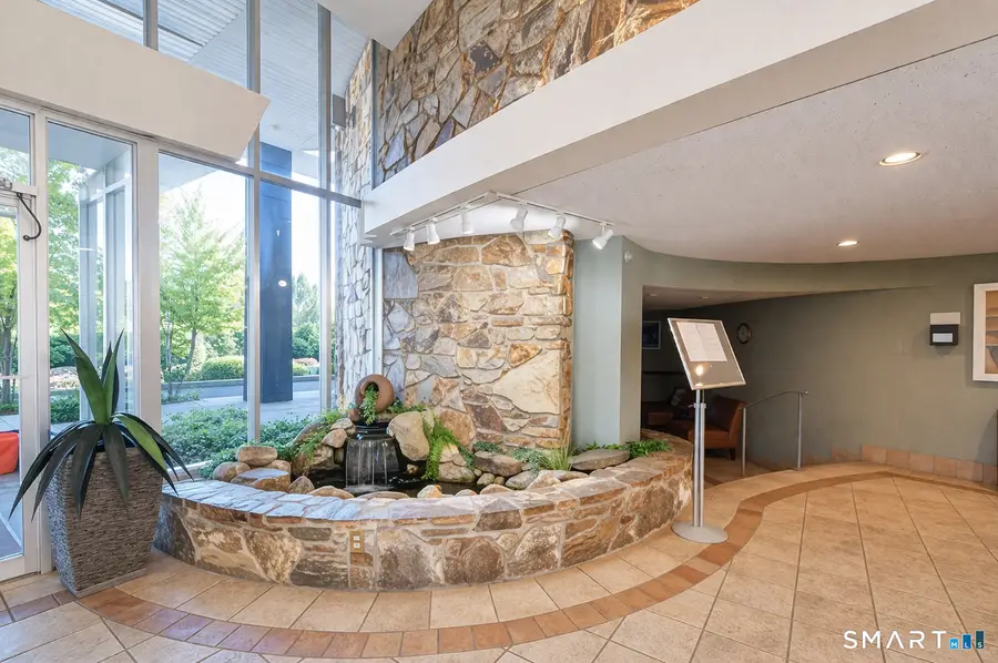 30 Woodland Street #9H, Hartford, CT 06105 - #3