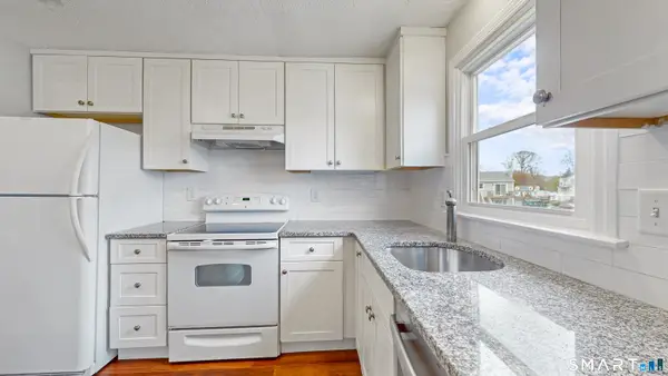 115 Carriage Path South #115, Milford, CT 06460