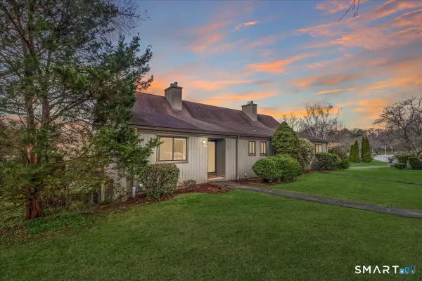 402 Montauk Lane #B, Stratford, CT 06614