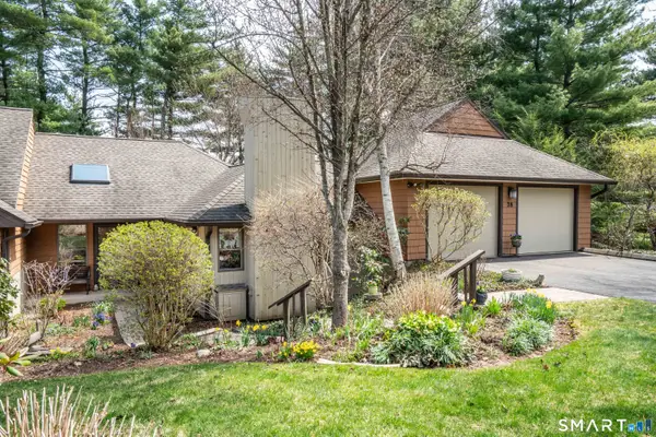 28 Cary Lane #28, Bloomfield, CT 06002