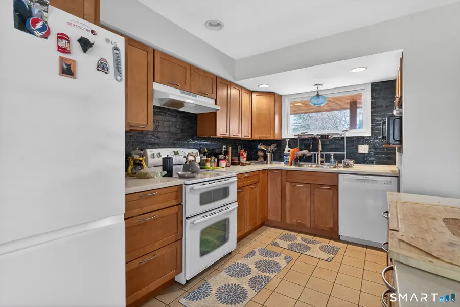 19 Tamarack Lane, Vernon, CT 06066 - #3