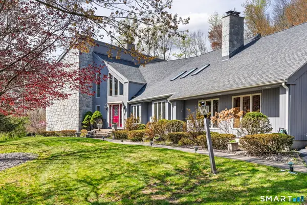 146 Lantern Park Lane South, Southbury, CT 06488