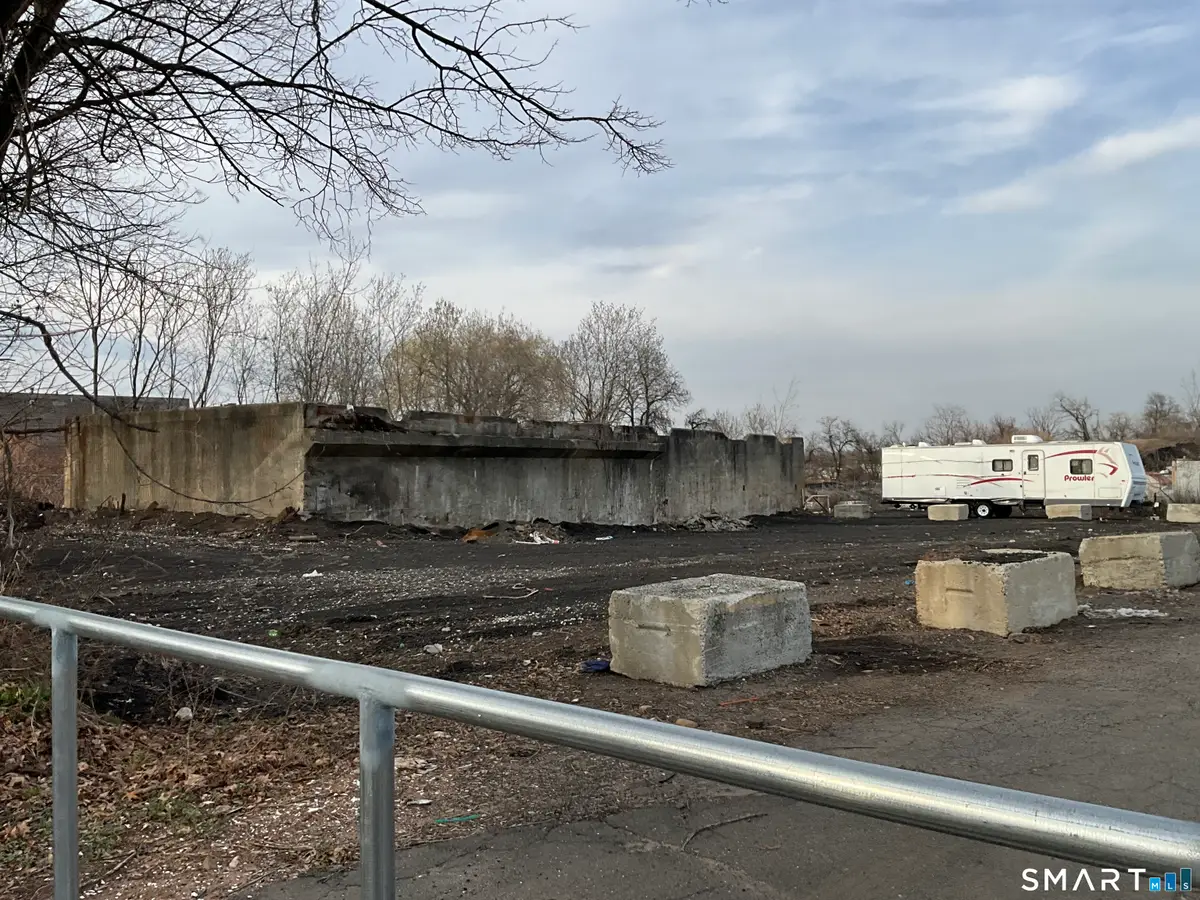 18 Helm Street, West Haven, CT 06516 - #1