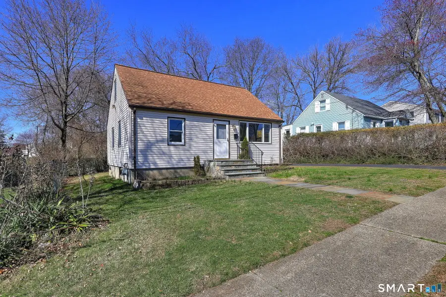 29 Primrose Street, Milford, CT 06460 - #3