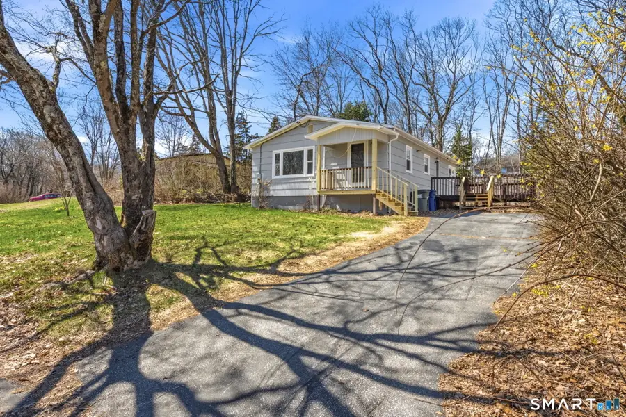 9 Stone Court, Gales Ferry, CT 06335 - #3