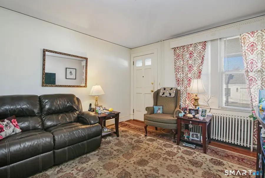 64 Le Grande Avenue, Greenwich, CT 06830 - #3