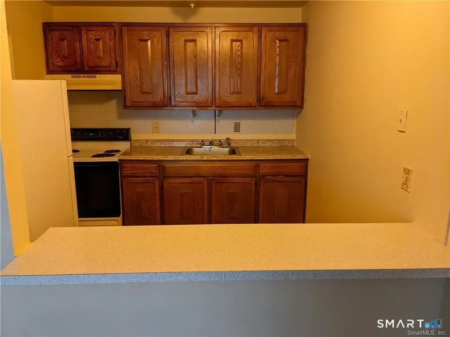 27 Bostwick Arms #27, New Milford, CT 06776 - #2