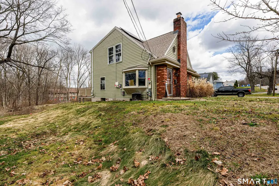 112 Orchard Street, Meriden, CT 06450 - #3