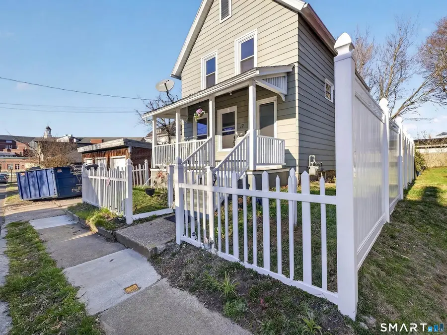 12 Clover Court, New London, CT 06320 - #3