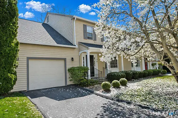 15 Cambridge Drive #15, Madison, CT 06443